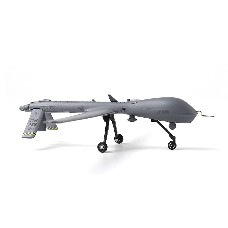 Amazon.co.jp: NUOTIE 1/72 MQ-1B プレデター ドローン 金属